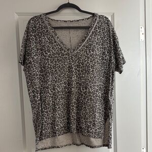 Anthro Pilcro Gray Leopard Print V-Neck Tee